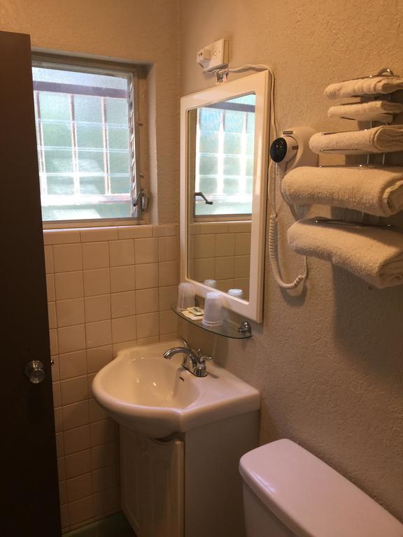 Campbell Motel Cocoa Extérieur photo